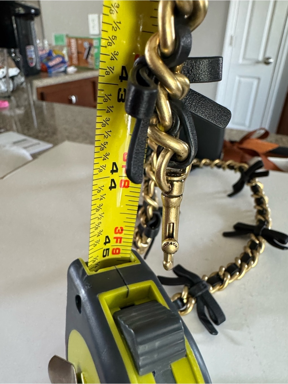 🖤 Black Leather and Gold-Tone Chain Strap🖤 - Picture 15 of 16